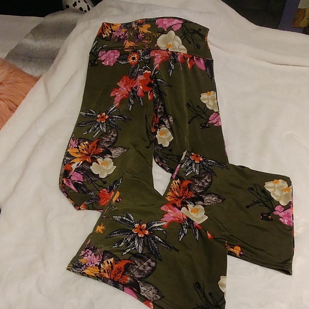 Pants - Picture 2 of 2
